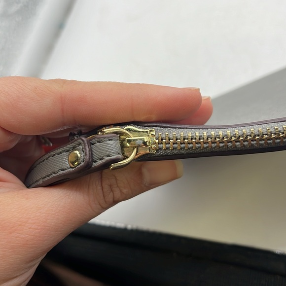 Kate Spade Wristlet Clutch Wallet Flat Thin Slim Gray Money Card Phone Holder - Picture 8 of 15